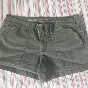 Mossimo Supply Co. Green Cargo Shorts with Flat Front Design